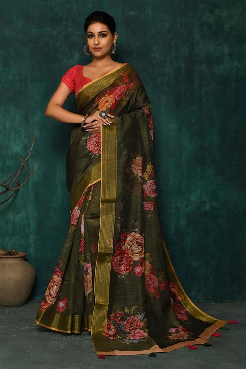 https://media.vinhemfashion.com/Images/Satinsagavol2SS032I9WCQ75KYM/image/